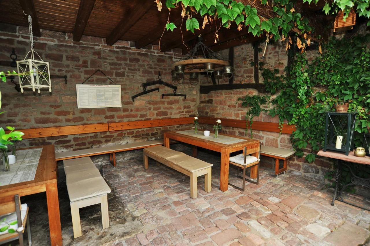 Gasthaus Zur Krone Großheubach Dış mekan fotoğraf