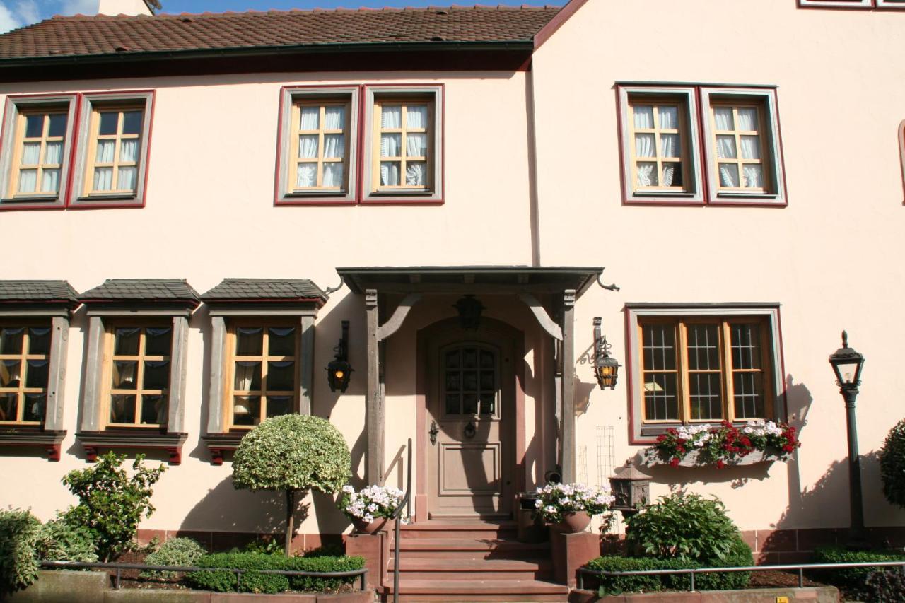 Gasthaus Zur Krone Otel Großheubach Dış mekan fotoğraf